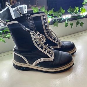 Doc Marten Boots